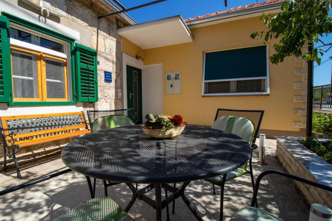 Apartman Ivan Drnis Ngoại thất bức ảnh